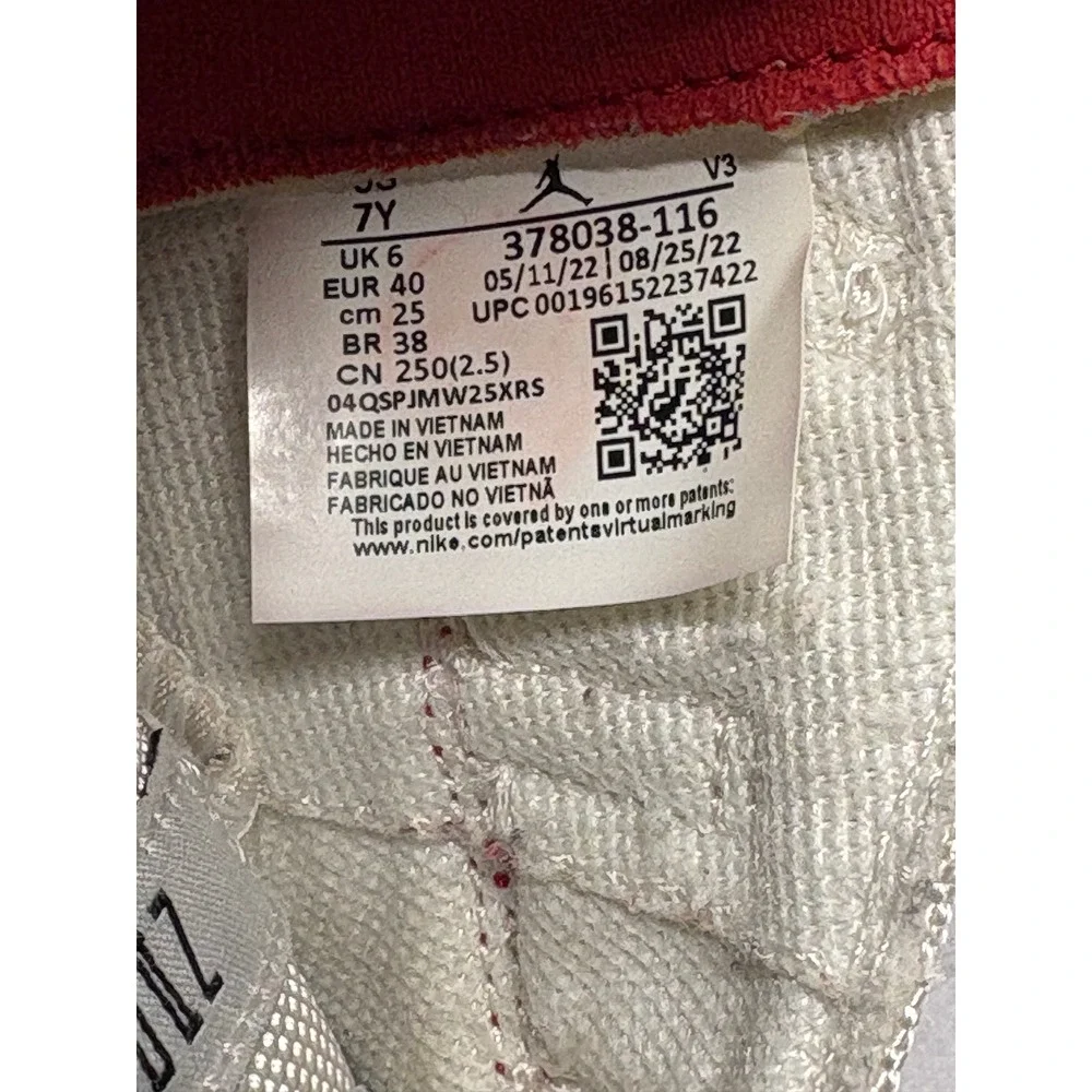 Jordan 11 Retro GS Cherry 378038-116 7Y/ Women 8.5